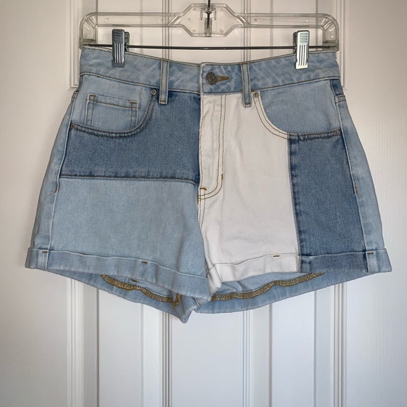 Pacsun Hopper Patch Denim Mom Short 
